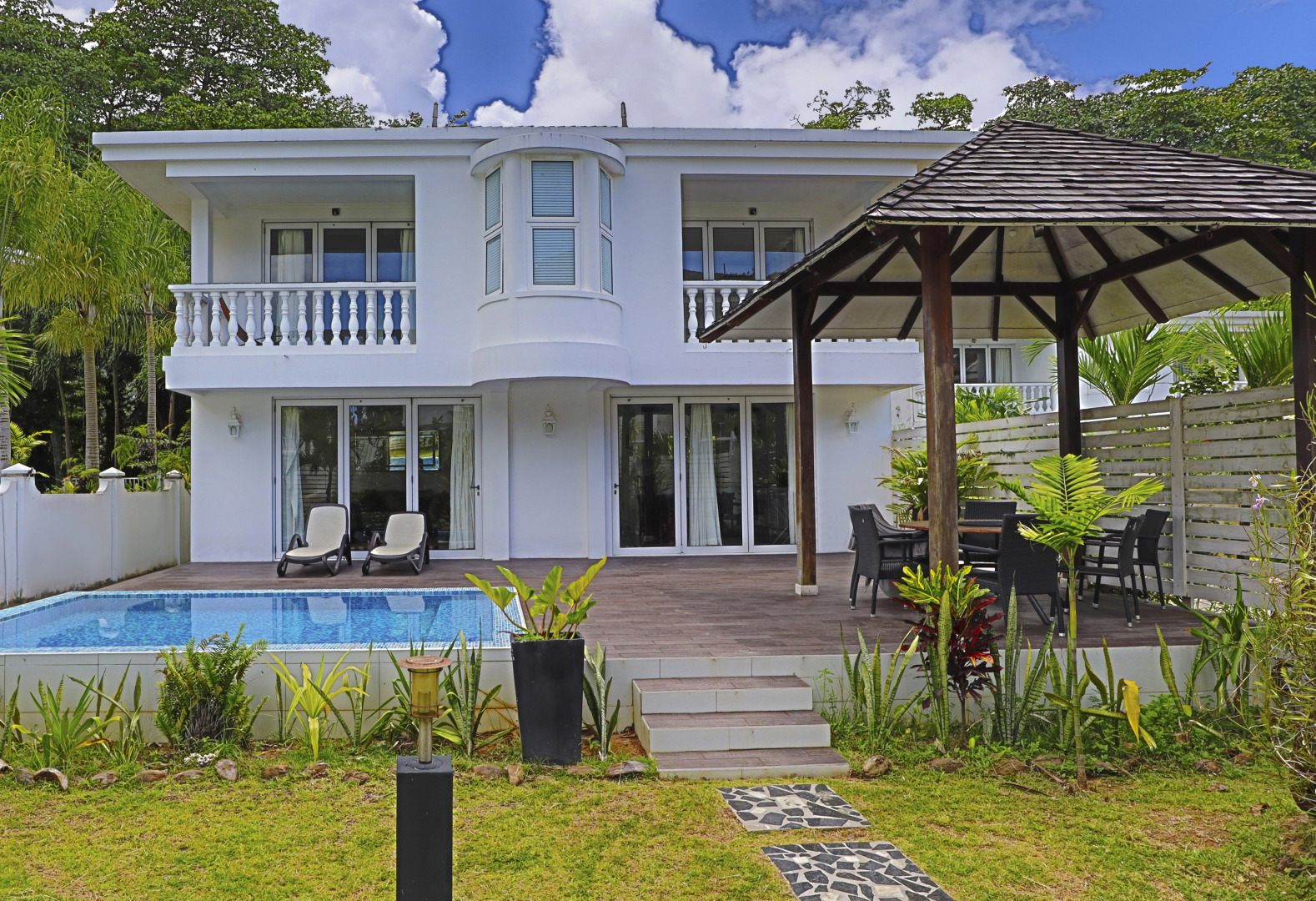 Вилла Chateau Elysium Two-Bedroom Villa 2