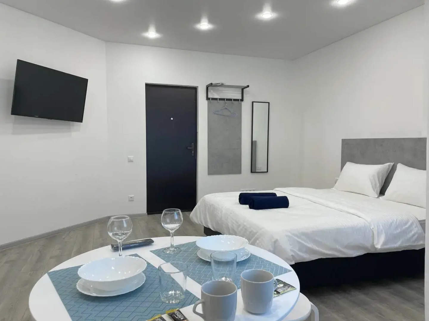 Апартаменты MAXI на Народной 23