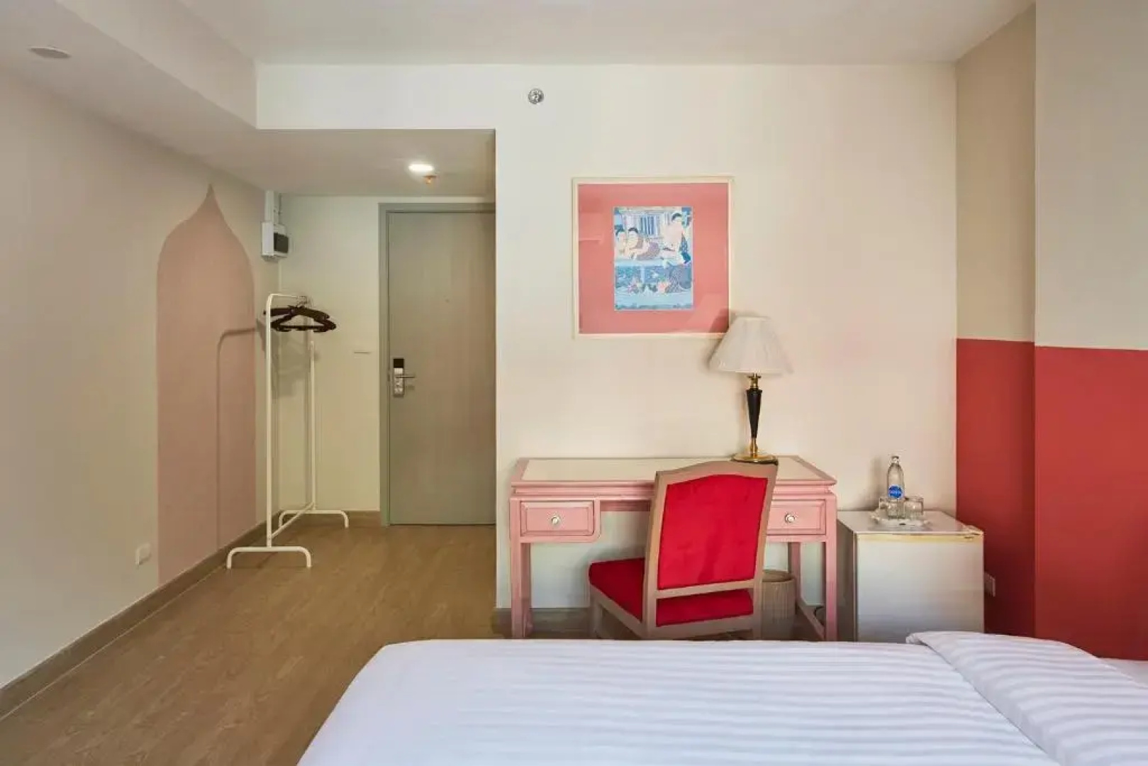 Отель 56 Surawong Hotel Bangkok