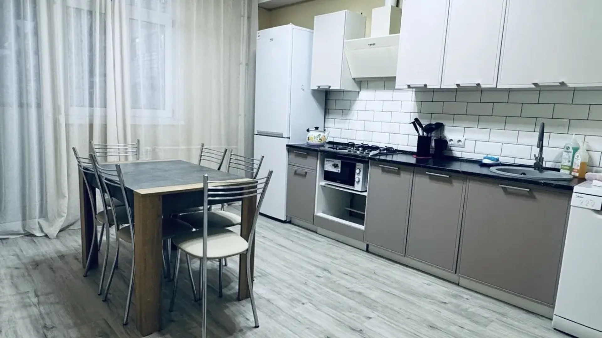 Квартира Двухкомнатная в Эстосадке