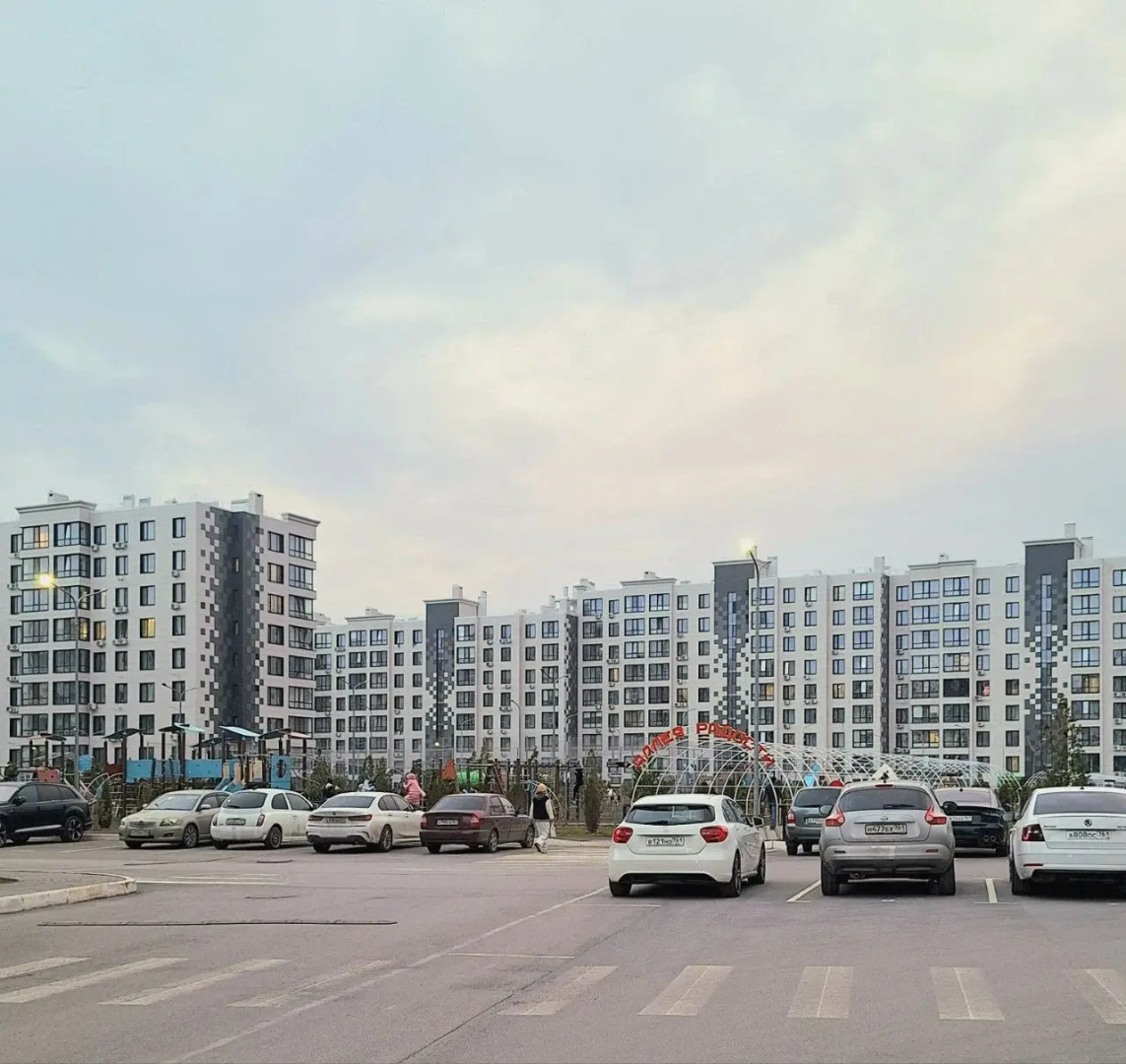 Квартира c индивидуальным парковочным местом, Батайск