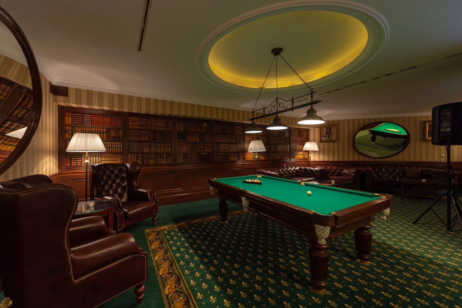 Отель M’Istra’L Hotel & SPA