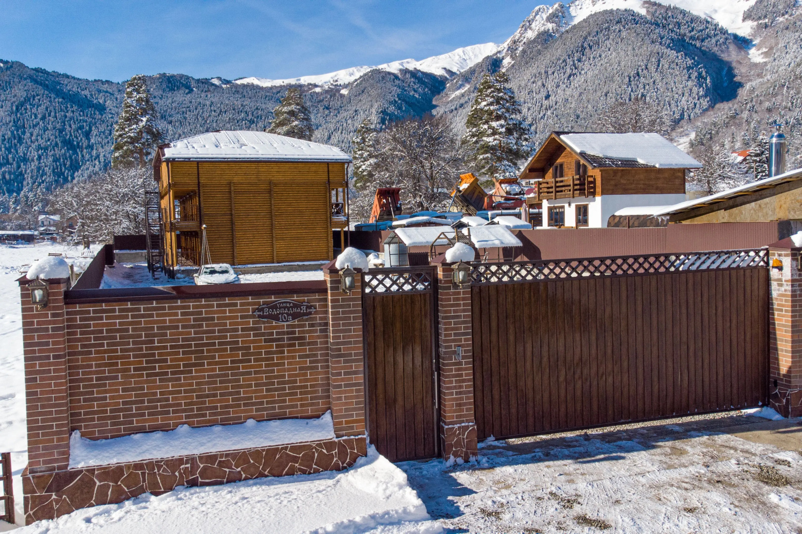 Апартаменты Артхаус