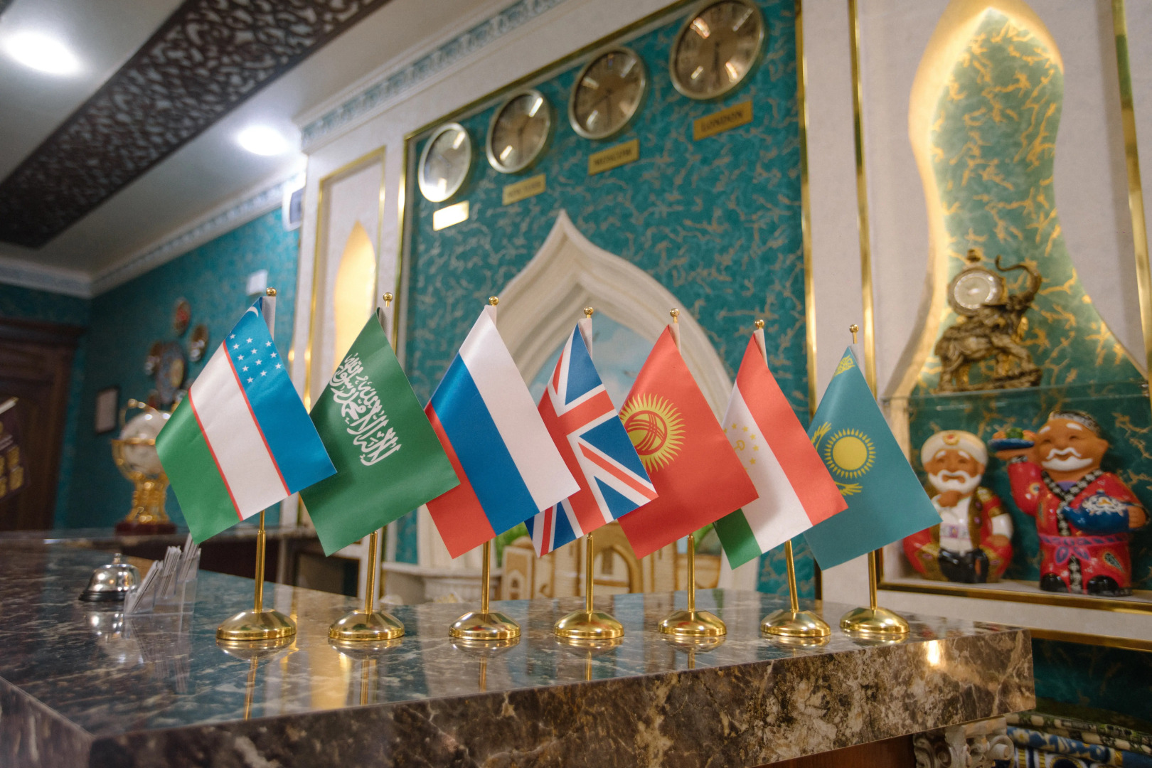 Отель DENDI PLAZA