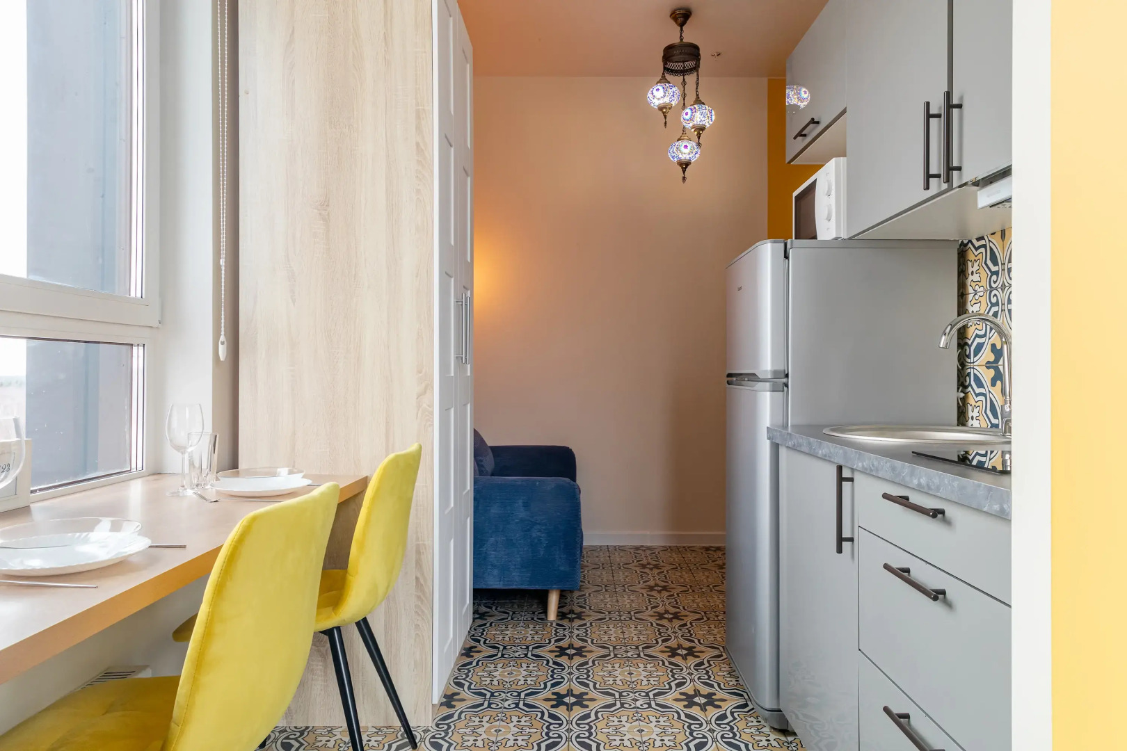 Апартаменты InHome24 Minimalist Haven: студия в современном стиле