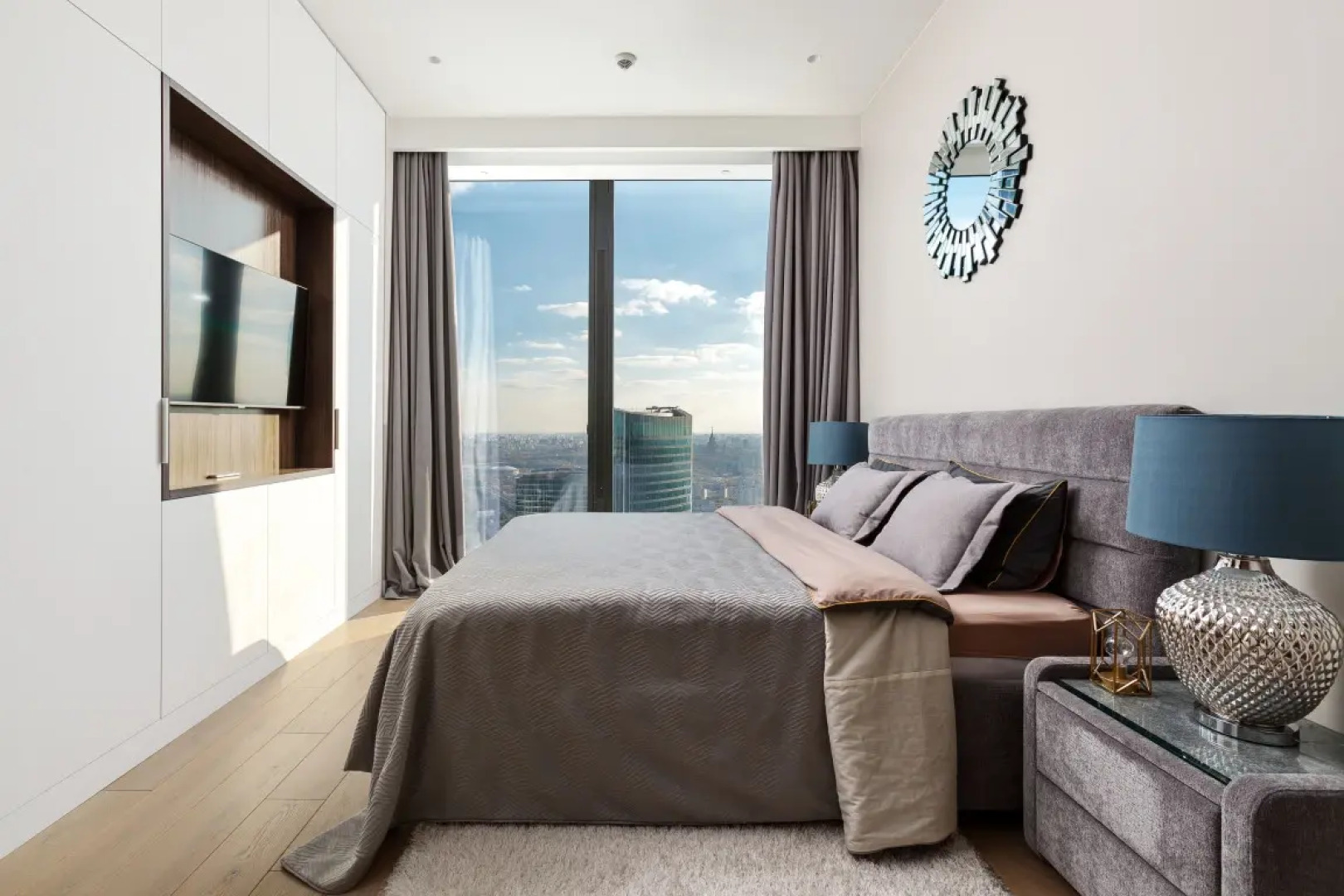 Апартамент на 73 этаже с потрясающим видом