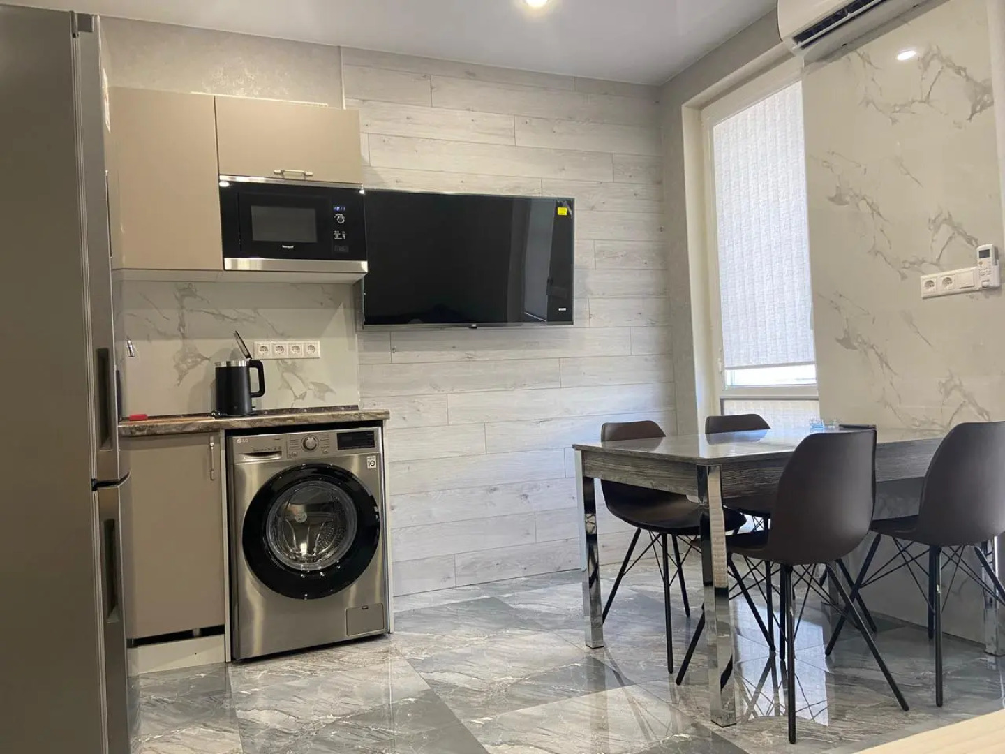 Апартаменты Студия Ленина 298В