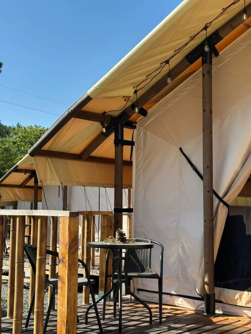 Курортный отель Hotsglamping