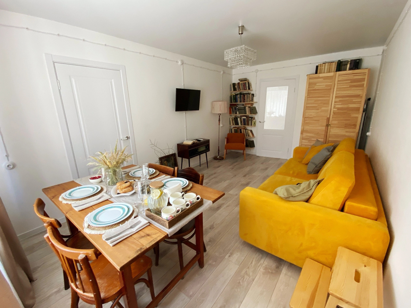 Двухкомнатная  Апартаменты Ретро-Квартира