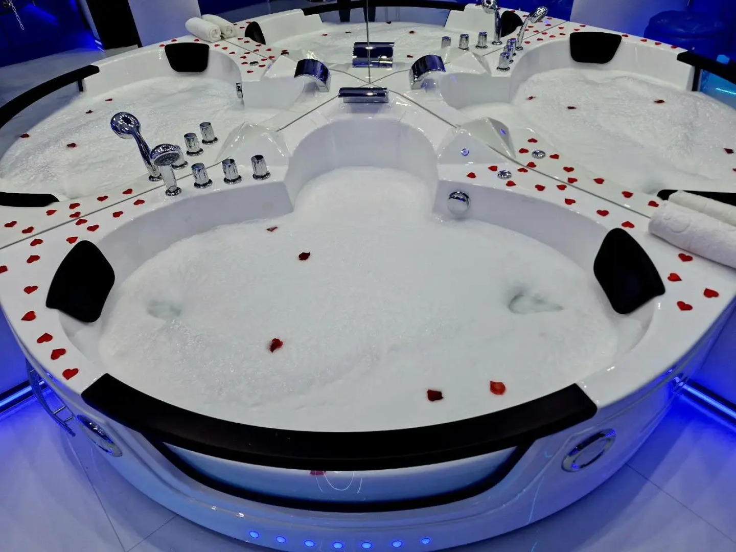 Апартаменты Номер с Джакузи