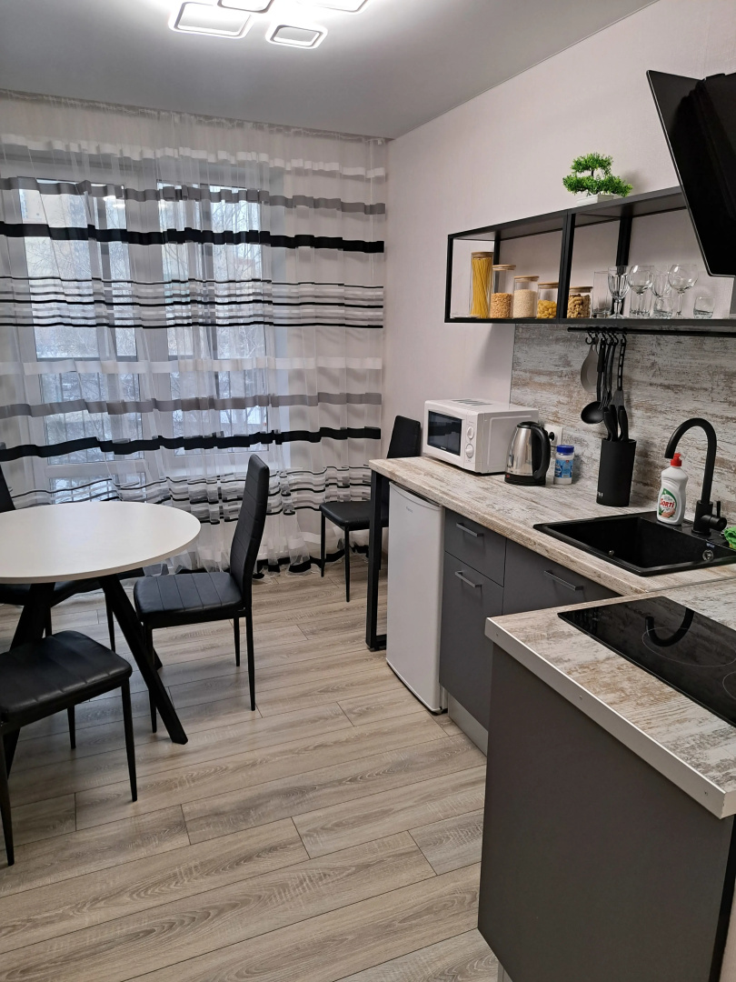 Квартира на улице 9 Января 223И