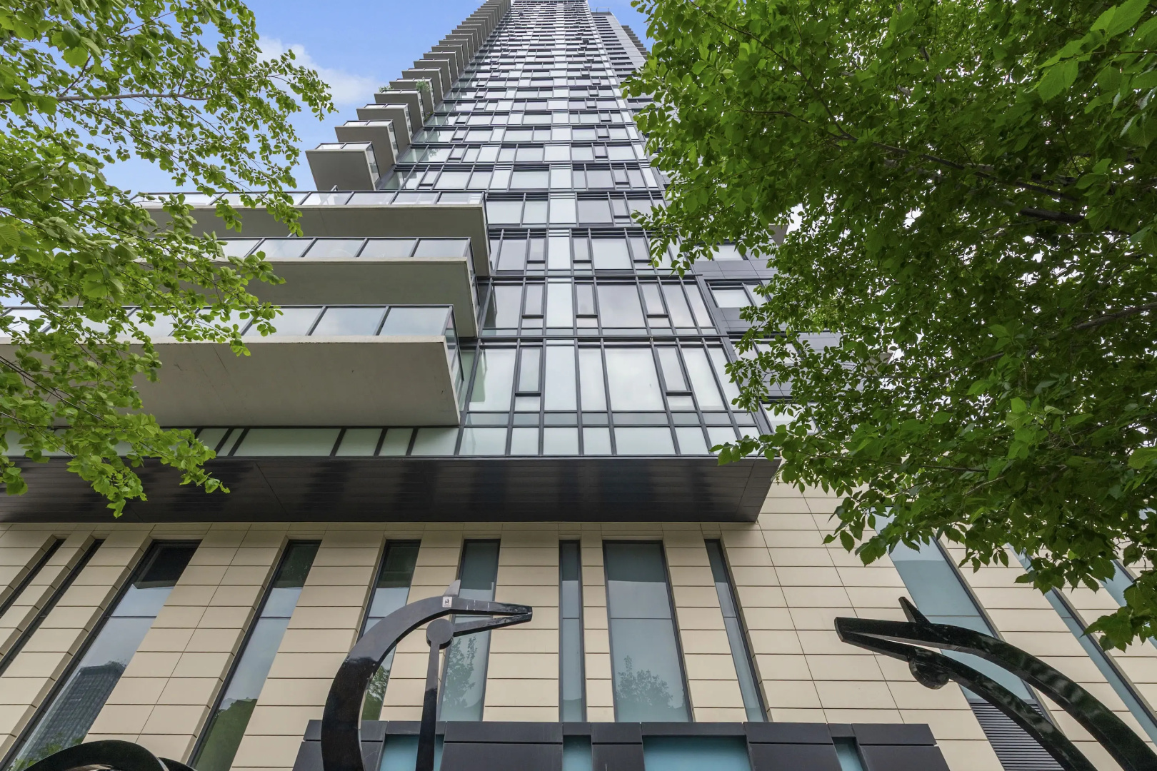 Апарт-отель Globalstay Downtown Calgary Apartments