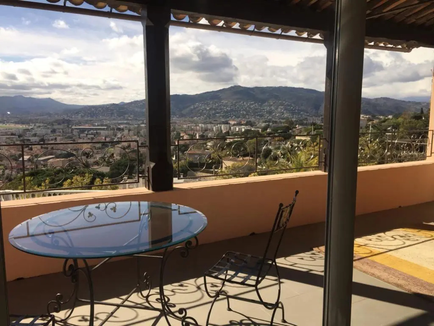 Вилла Солея