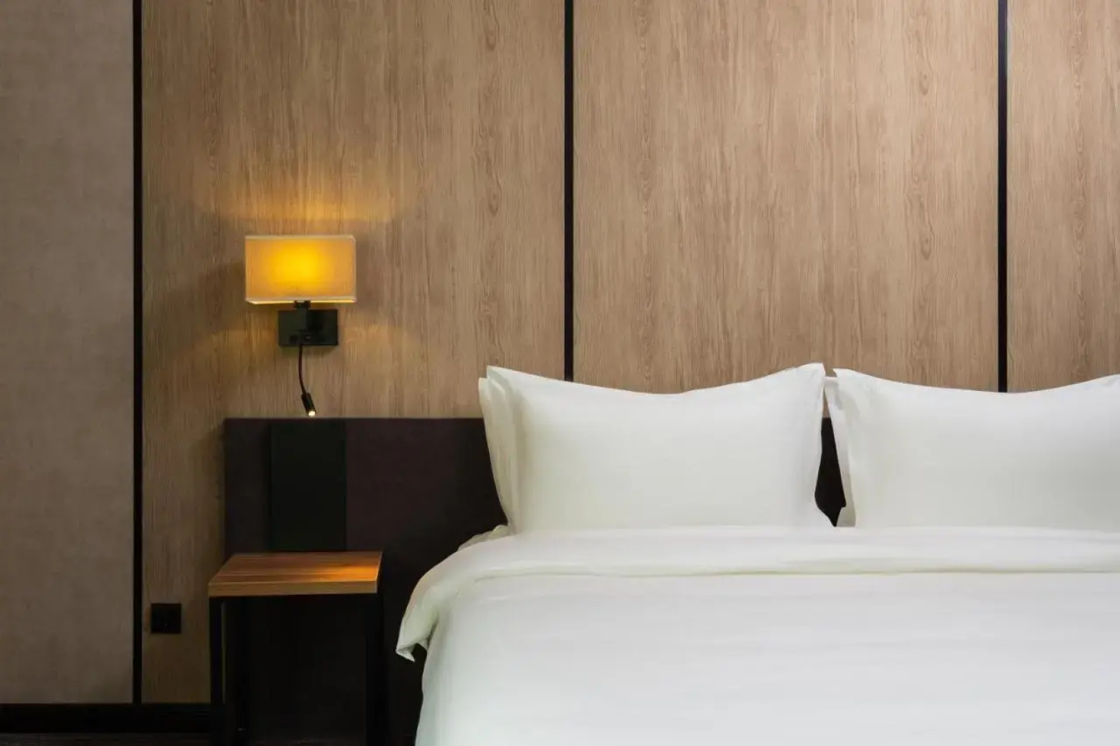 Pyramids Resorts, Charvak