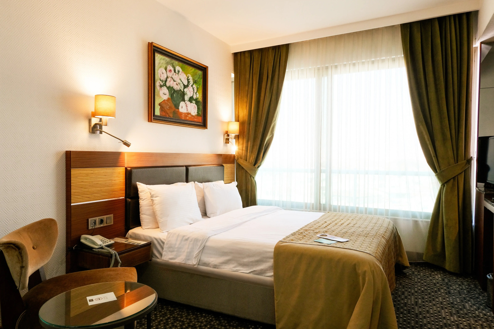Armis Hotel