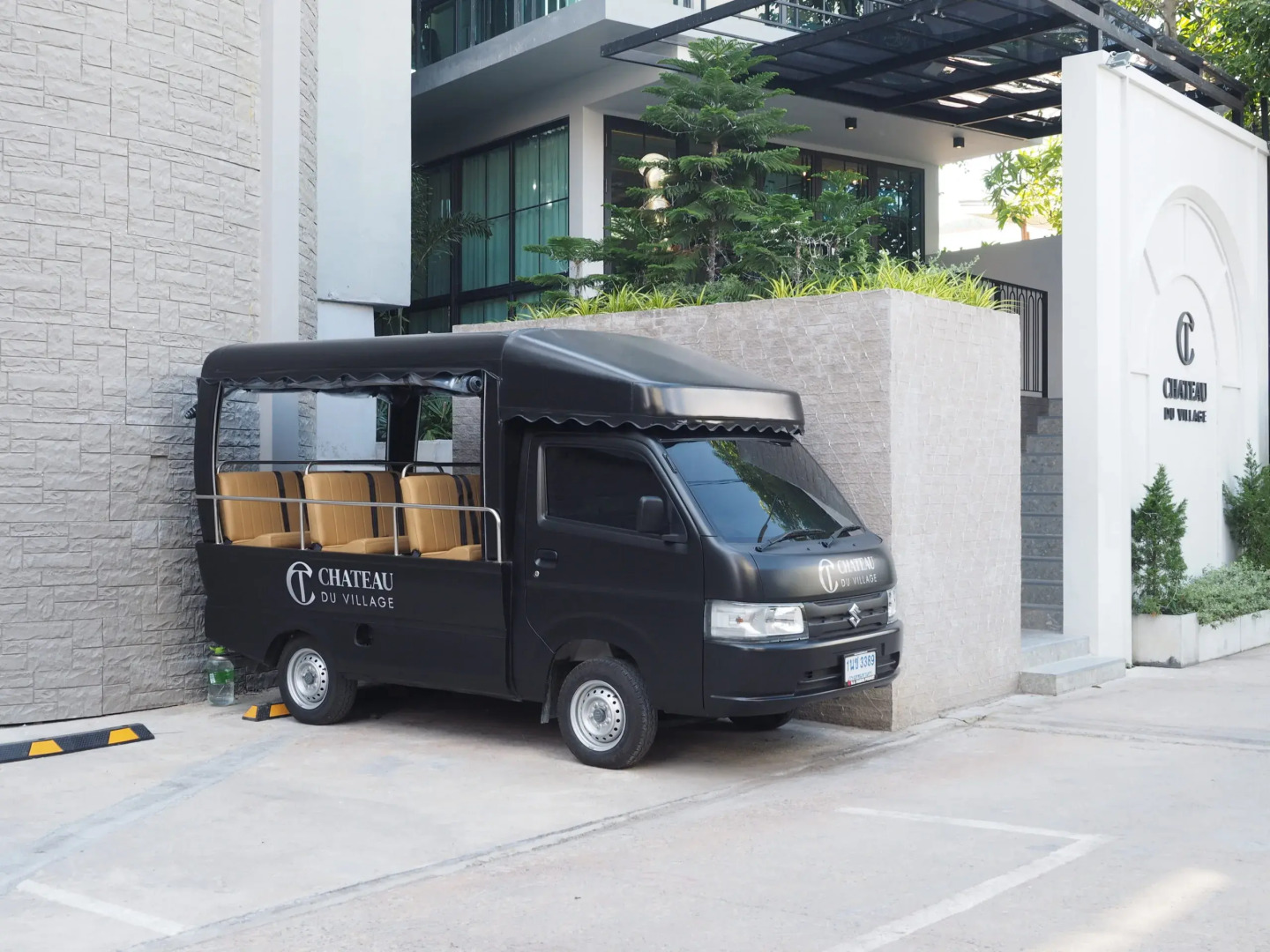 Отель Chateau Du Village Patong