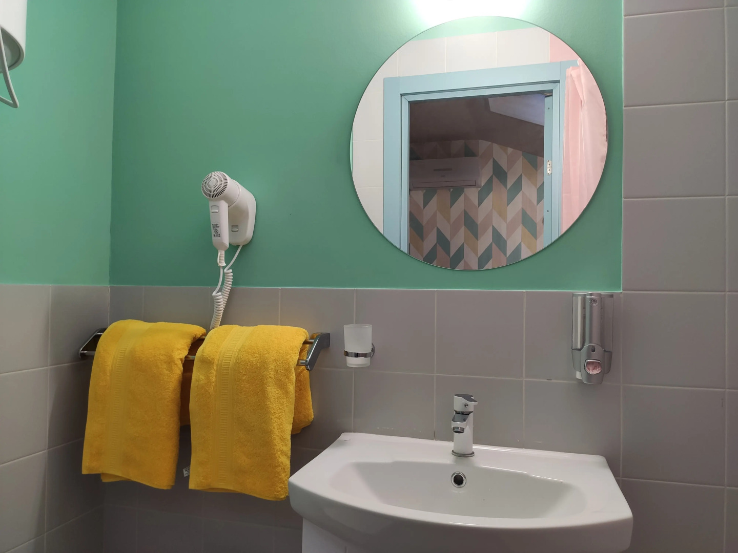 Мини-Отель Чук&Гек