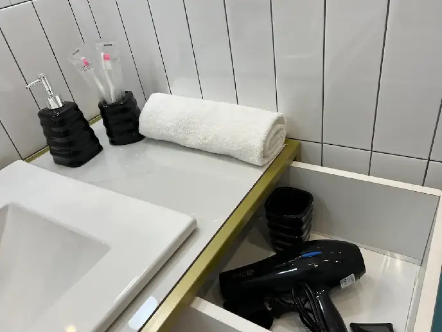 Квартира Конфетка на Абая 164/6