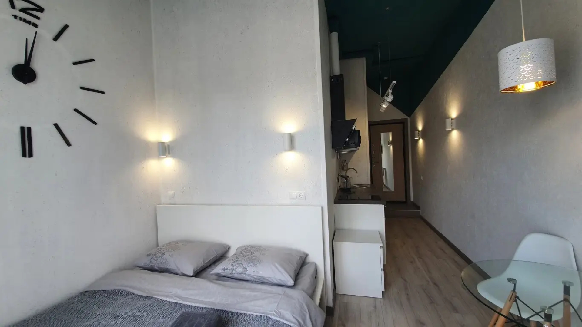 Апартаменты Loft Kutuzovskiy 1
