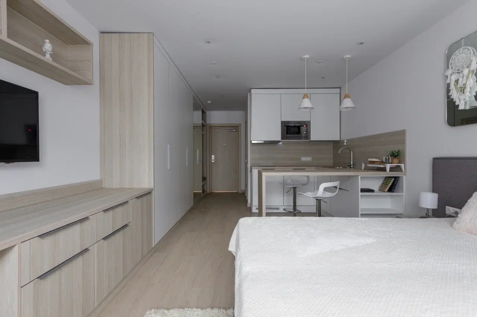 Апартаменты VivatApartSpb Шикарная студия КРЕМ Yes в историческом центре