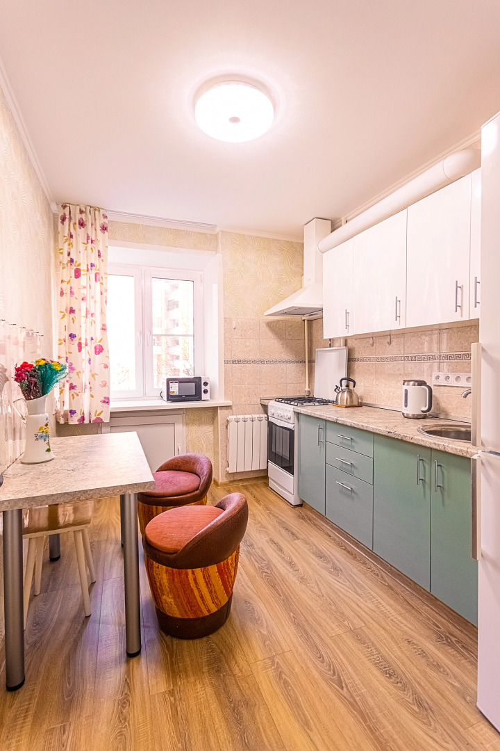 Квартира на Максима Горького 1