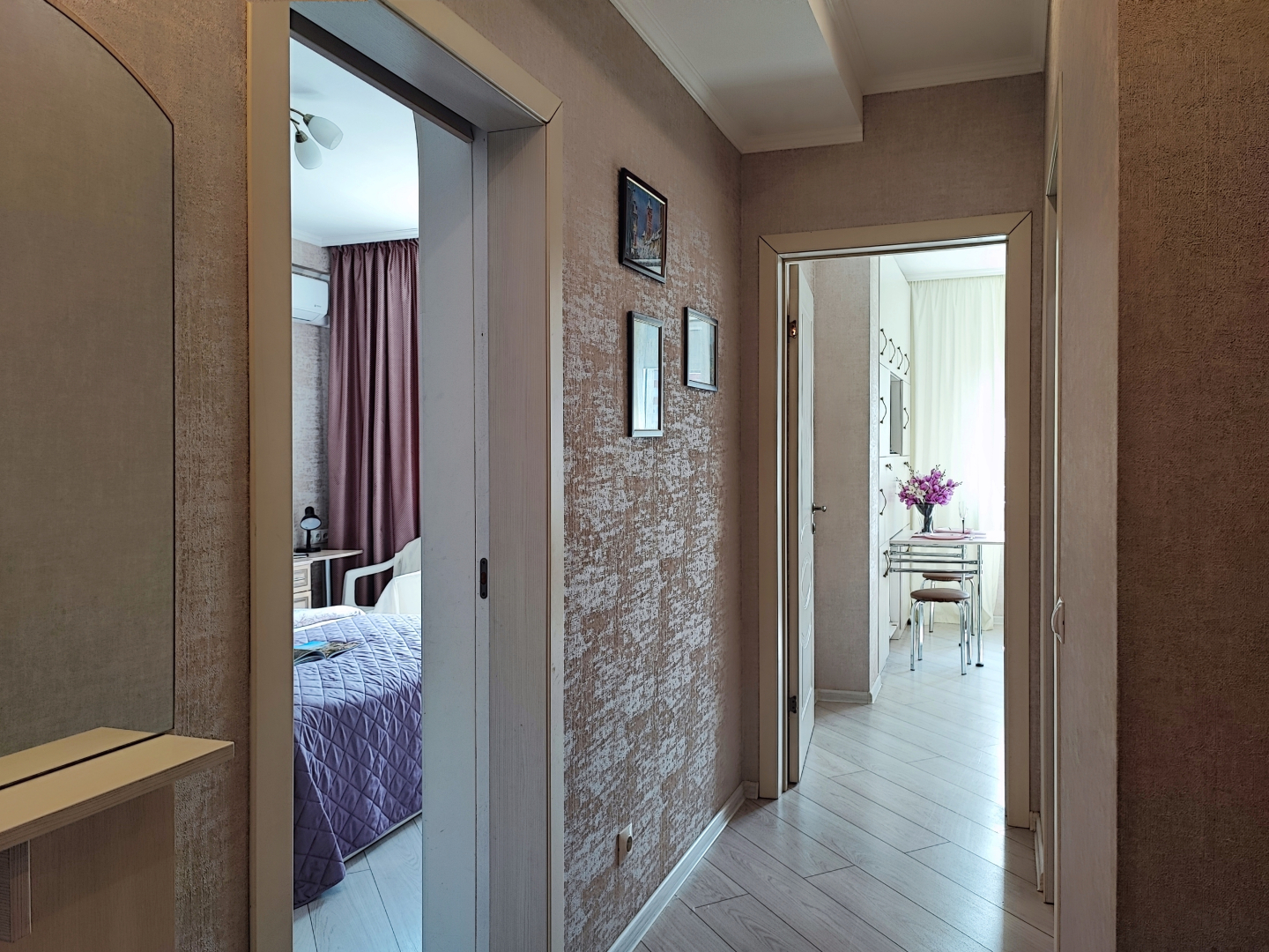 Апартаменты однокомнатная квартира на Фермора район "Сельма"