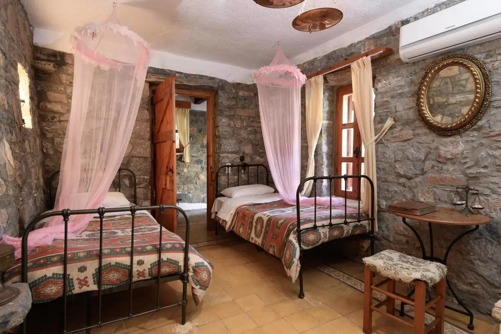 Гостевой Дом Traditional Homes