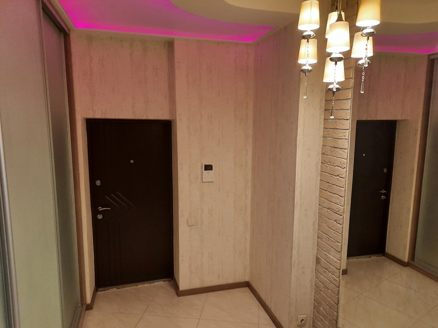 Апартаменты Шарм Парижа Кудряшова 20 Г