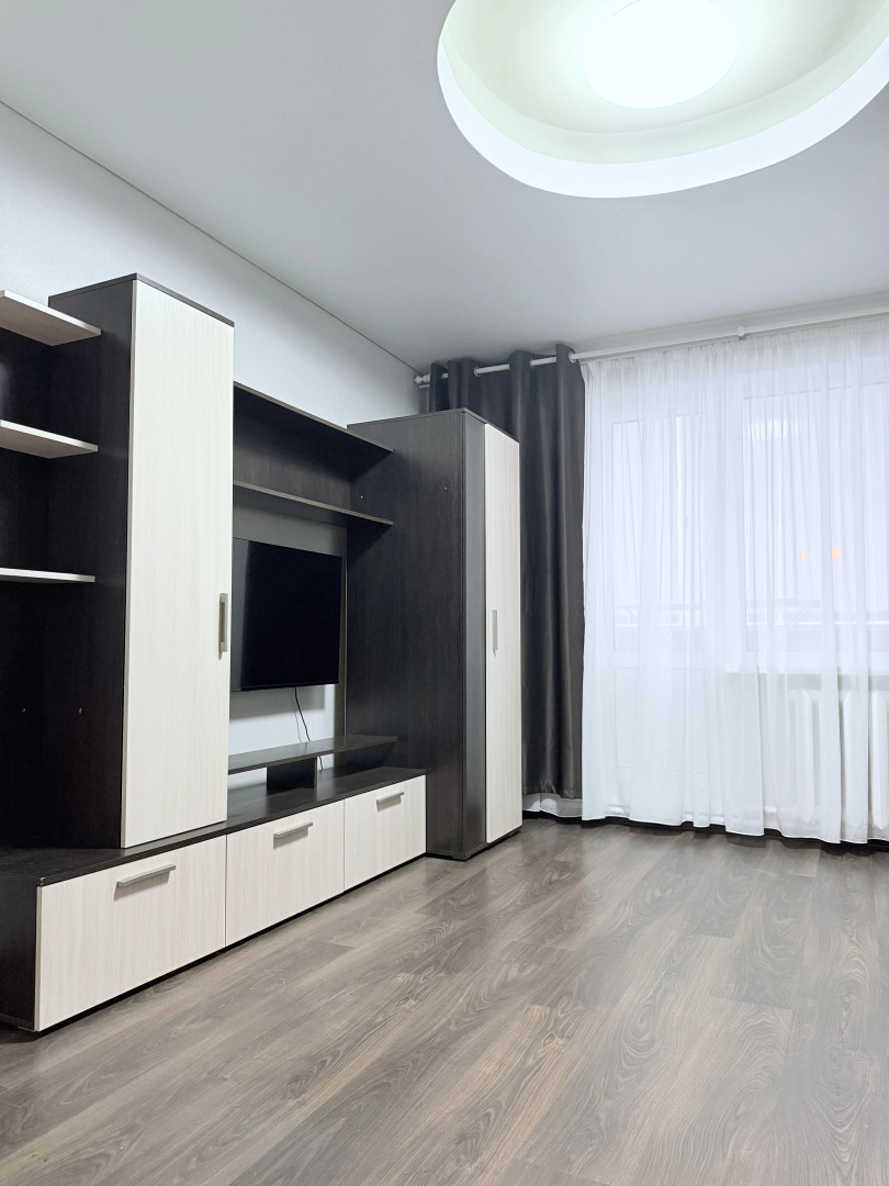 Квартира двухкомнатная район Ж/Д вокзала