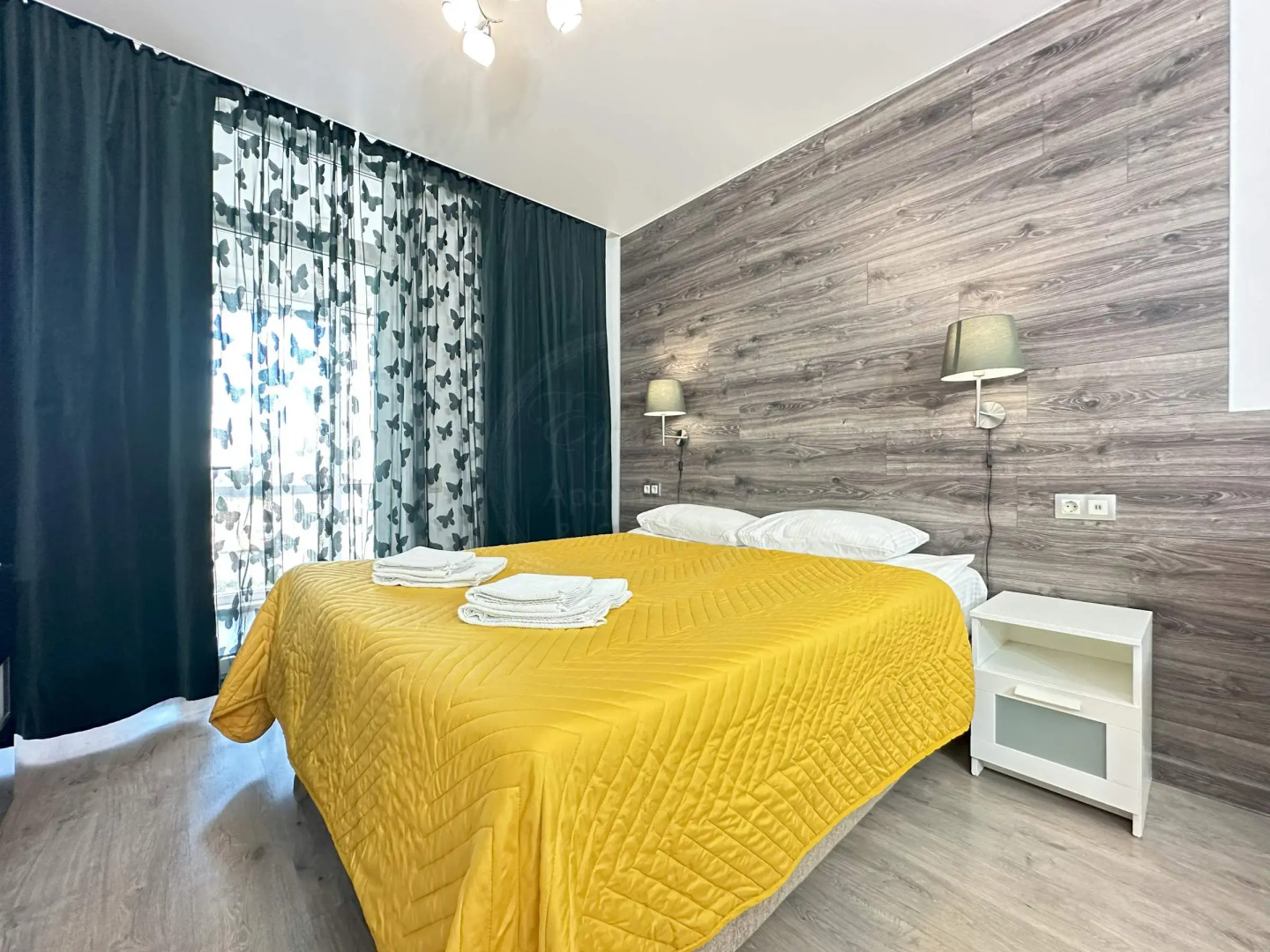 Квартира Enjoy Apartments & Studios — Акварели №1