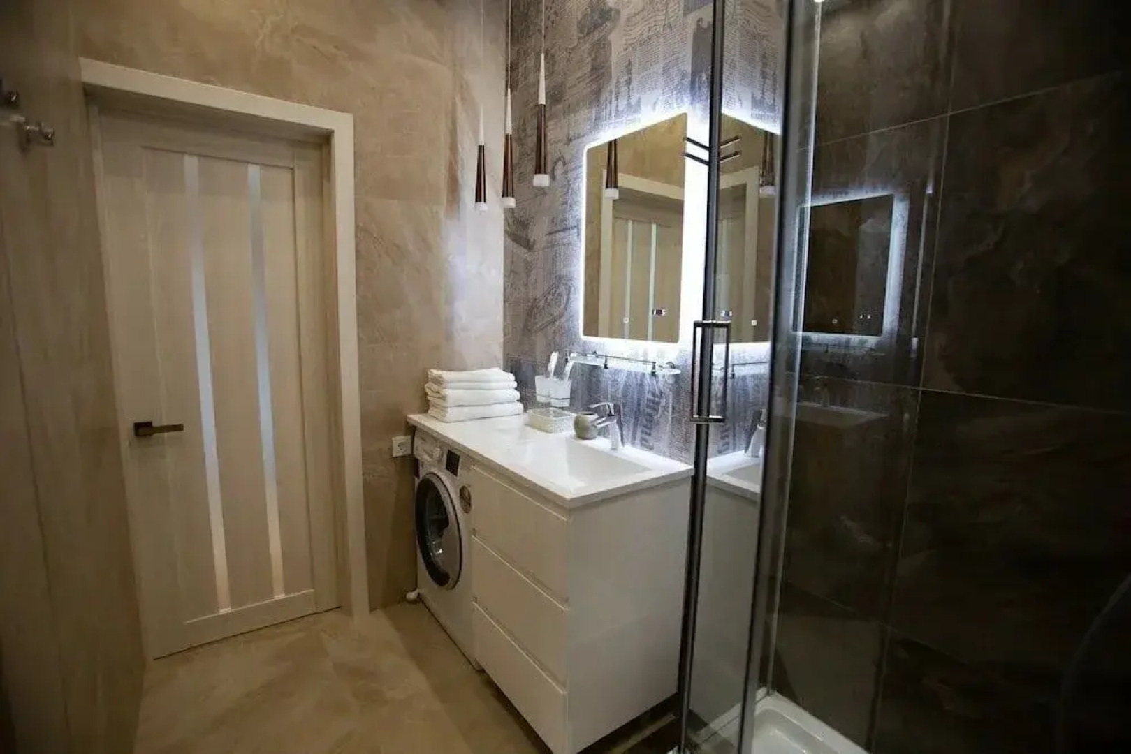 Апартаменты Luxury in the Centre