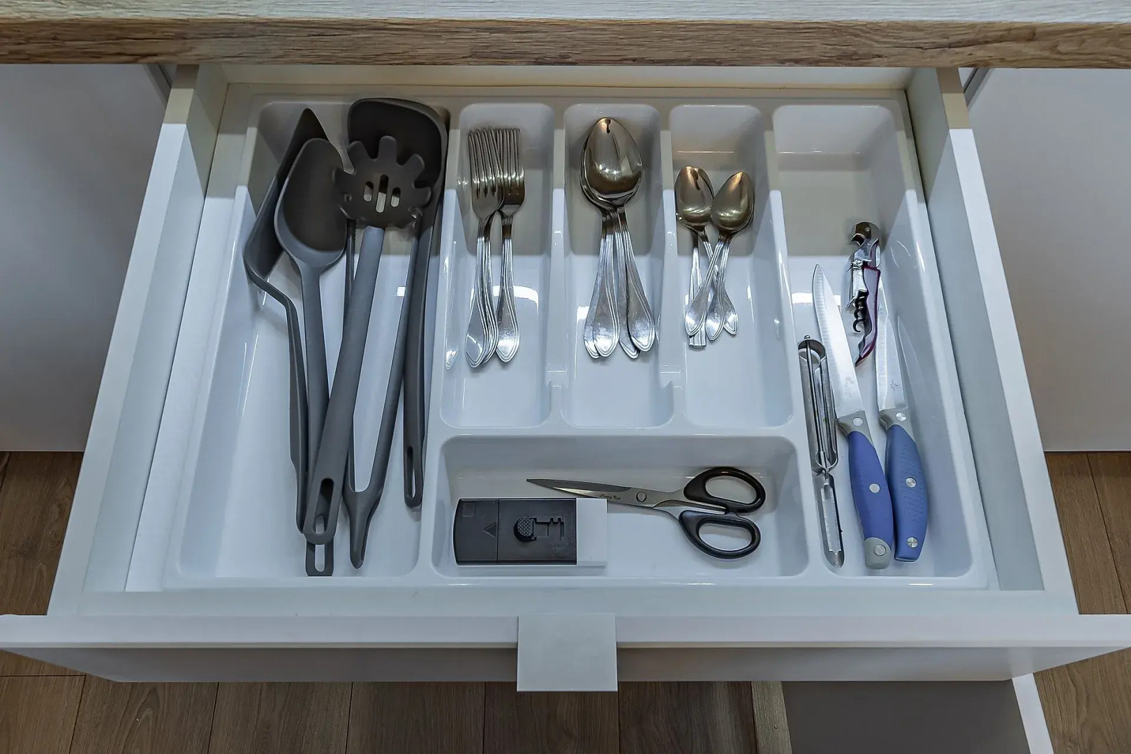 Апартаменты Просторная студия в центре на ул. Горького 23а Сова-Дом