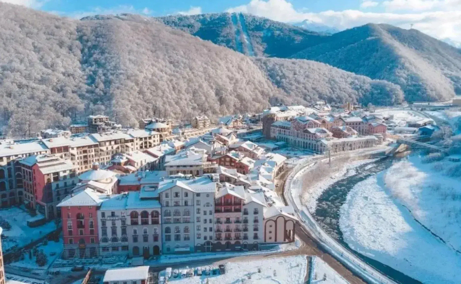 Апартаменты Дизайнерская студия около подъемника