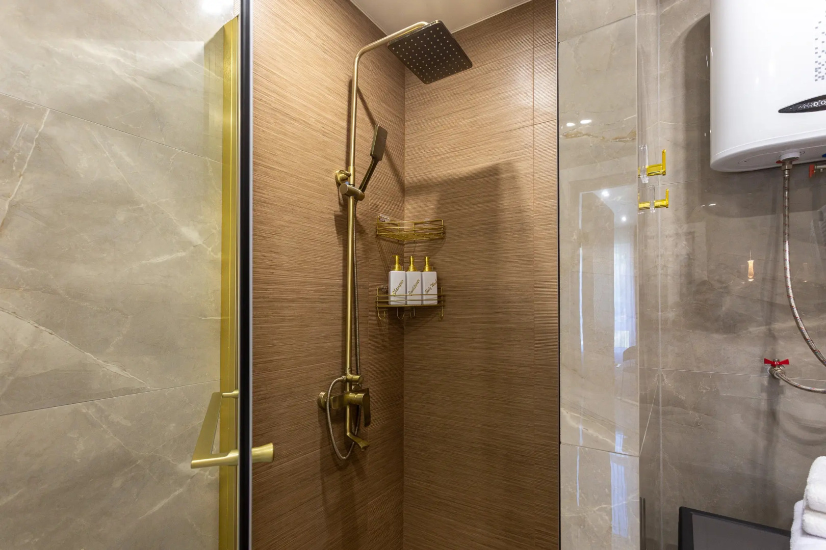 Квартира уютная двухкомнатная с балконом в мкр Кудепста