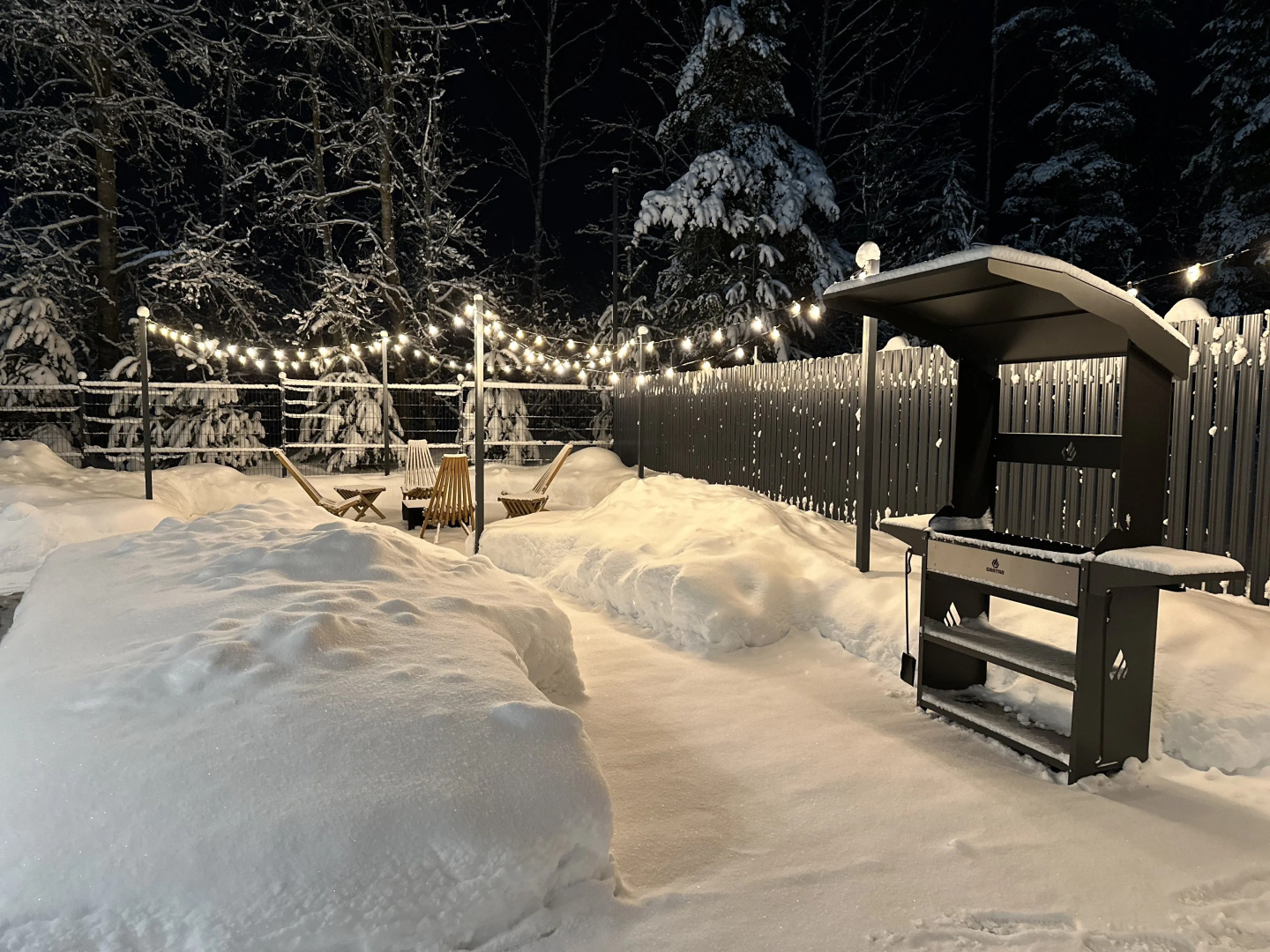 Частный дом Forested home