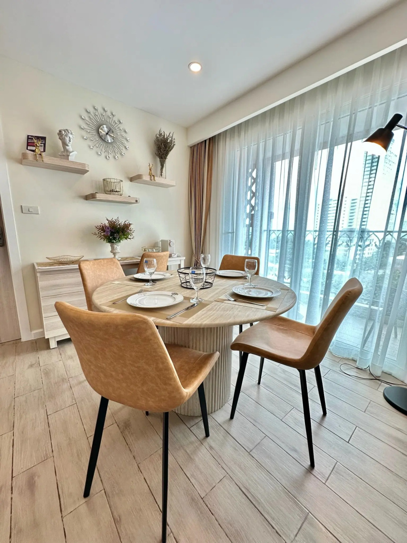 Апартаменты  Seven Seas 2 Bedroom - Spacious Two Bedroom Apartment In Jomtien Area