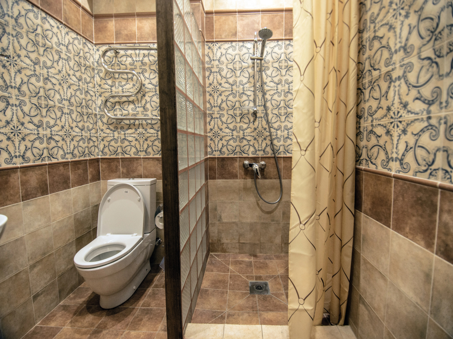 Отель «Шертон»