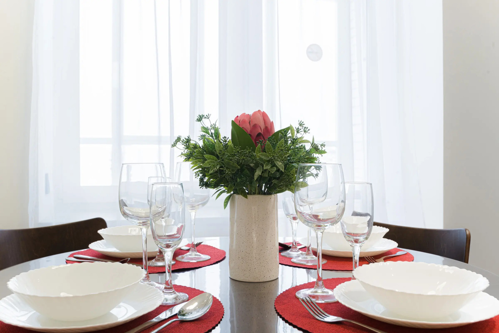 Квартира 1-к стильная недалеко от залива на Алендея 3 от RentAp, 4 сп.места