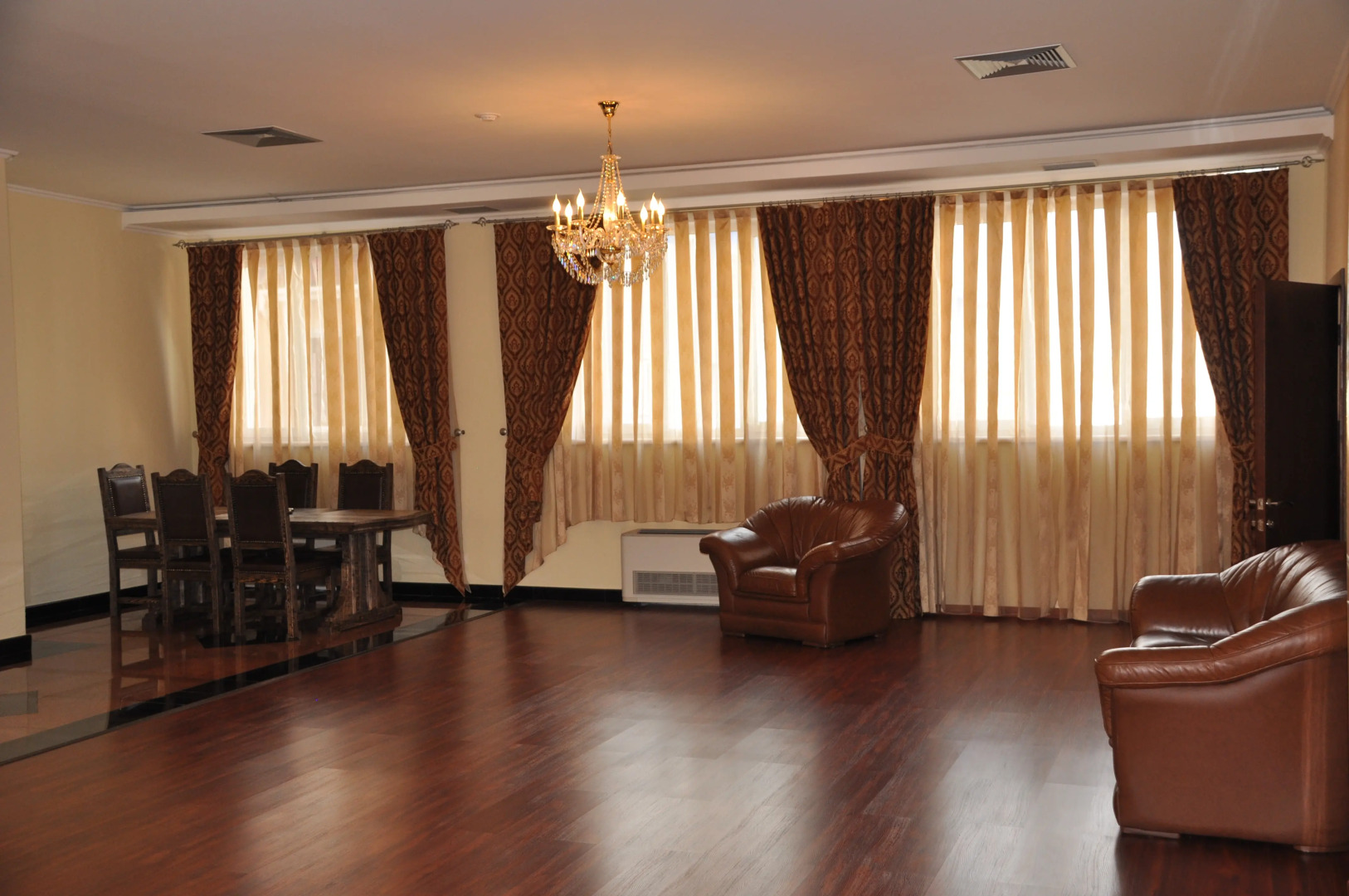 Отель Дворик