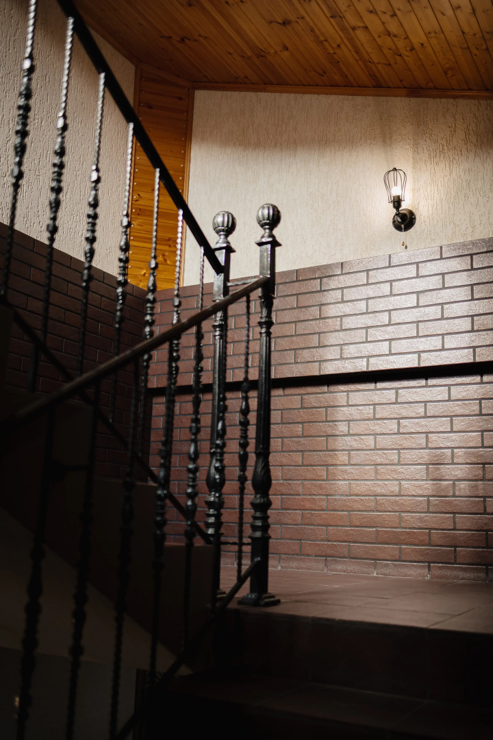 Отель Gill Grad