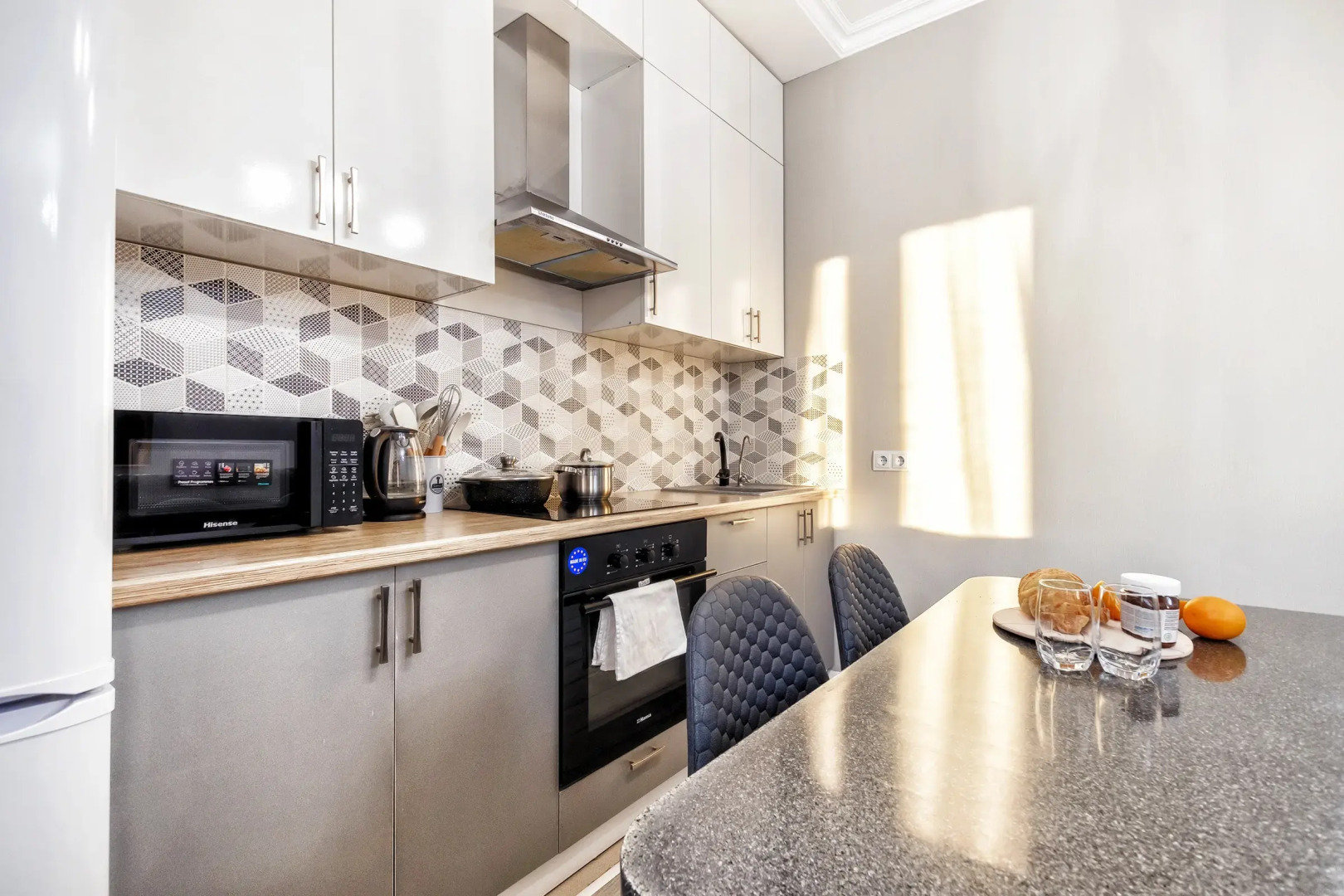 Квартира с красивым интерьером в центре Астаны