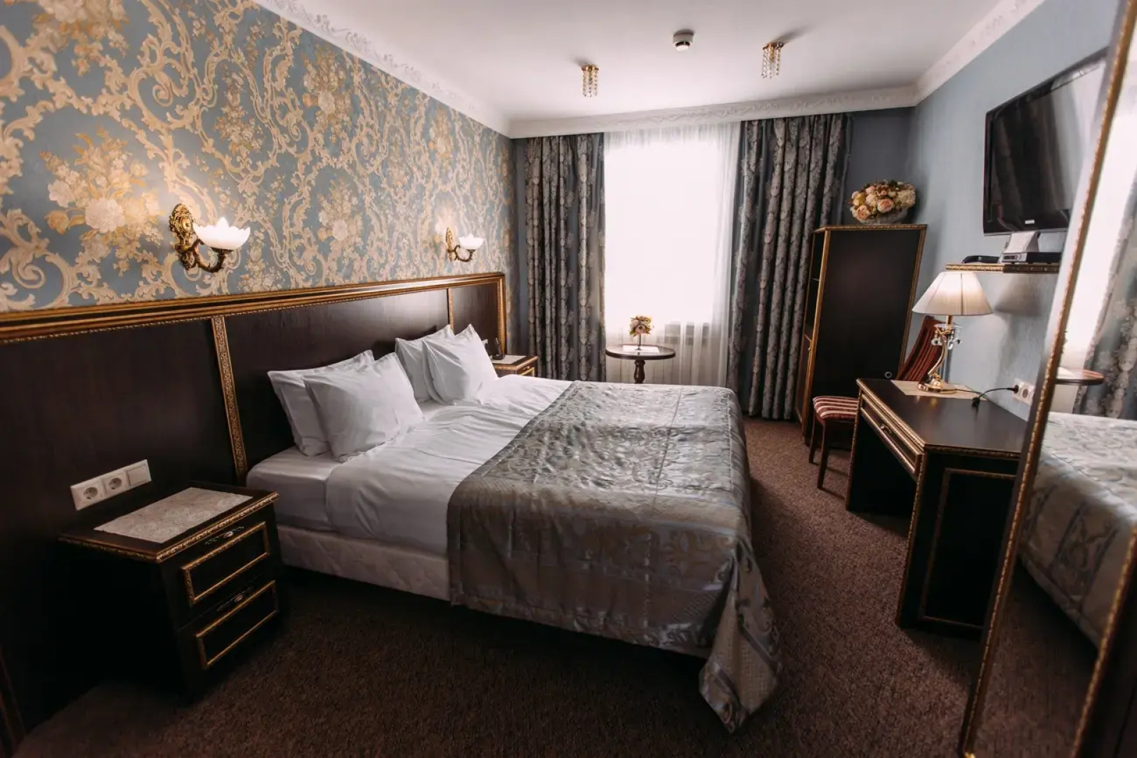 Отель Шери Холл