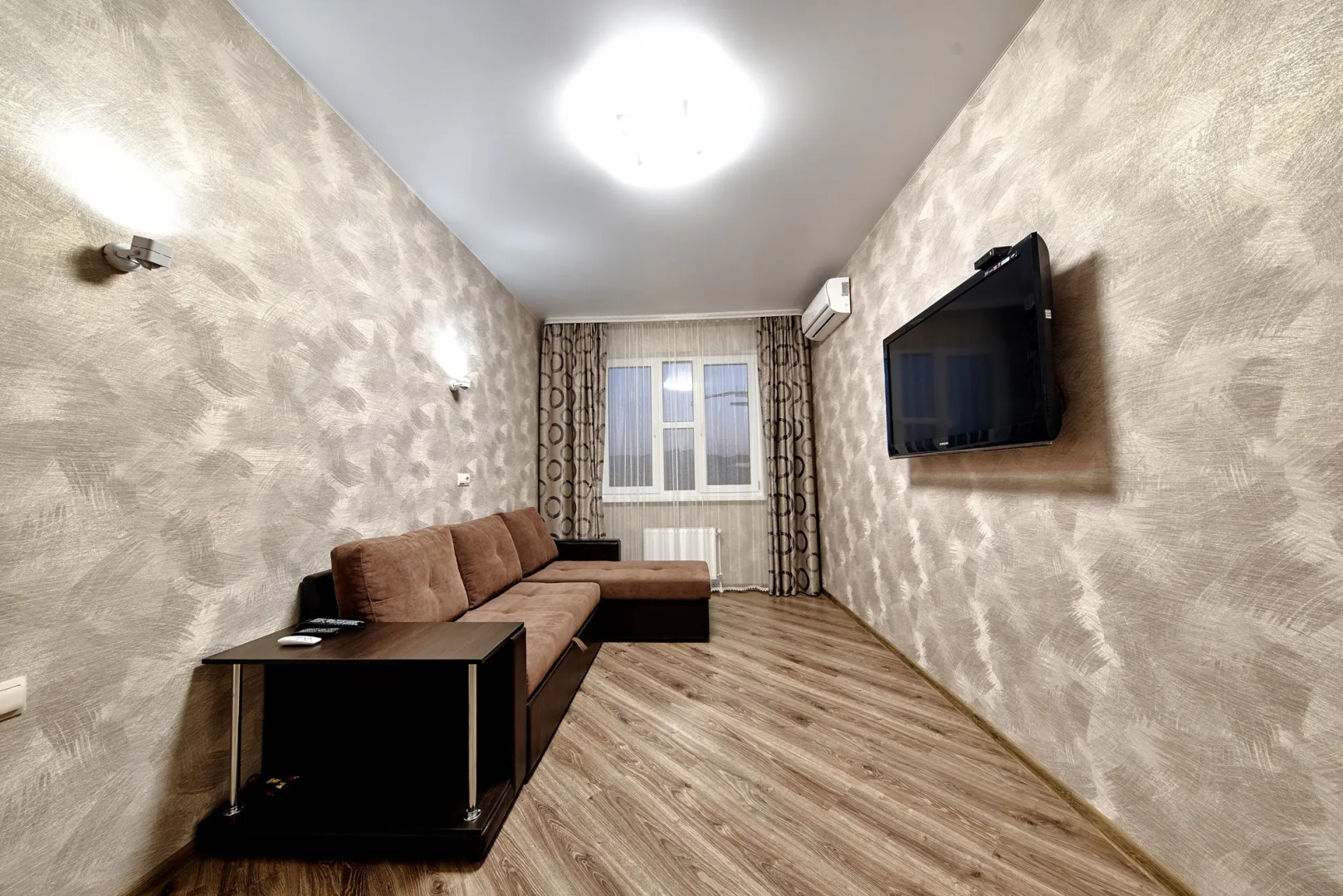 Апартаменты Светлые и Уютные в Центре от LetoApart