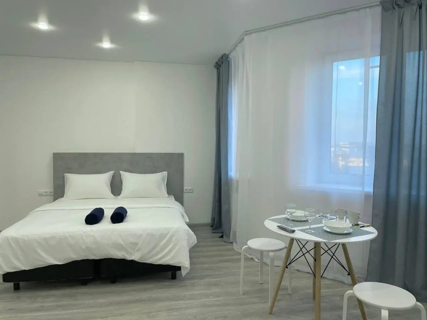 Апартаменты MAXI на Народной 23