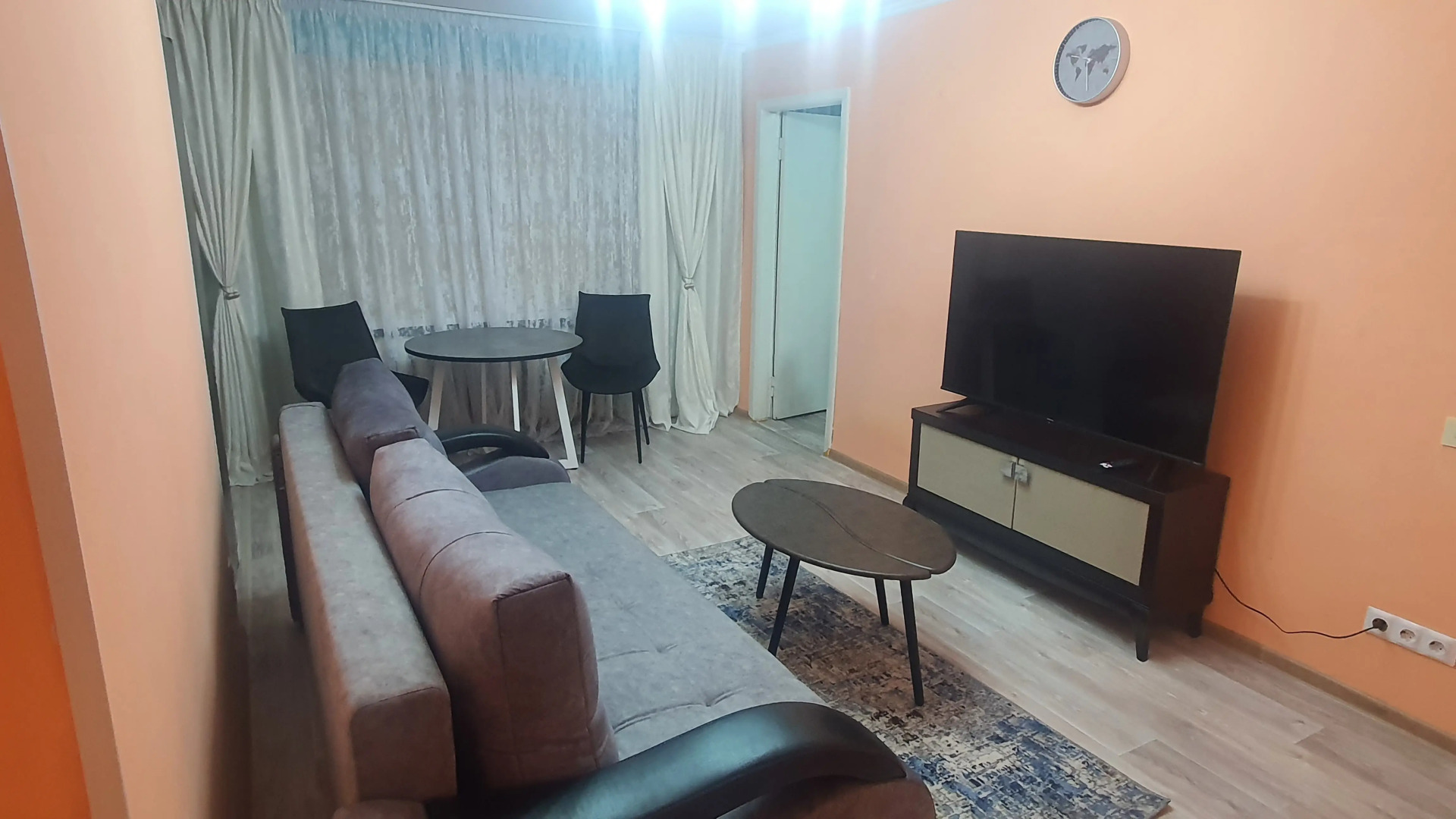 Апартаменты на Ленина 32