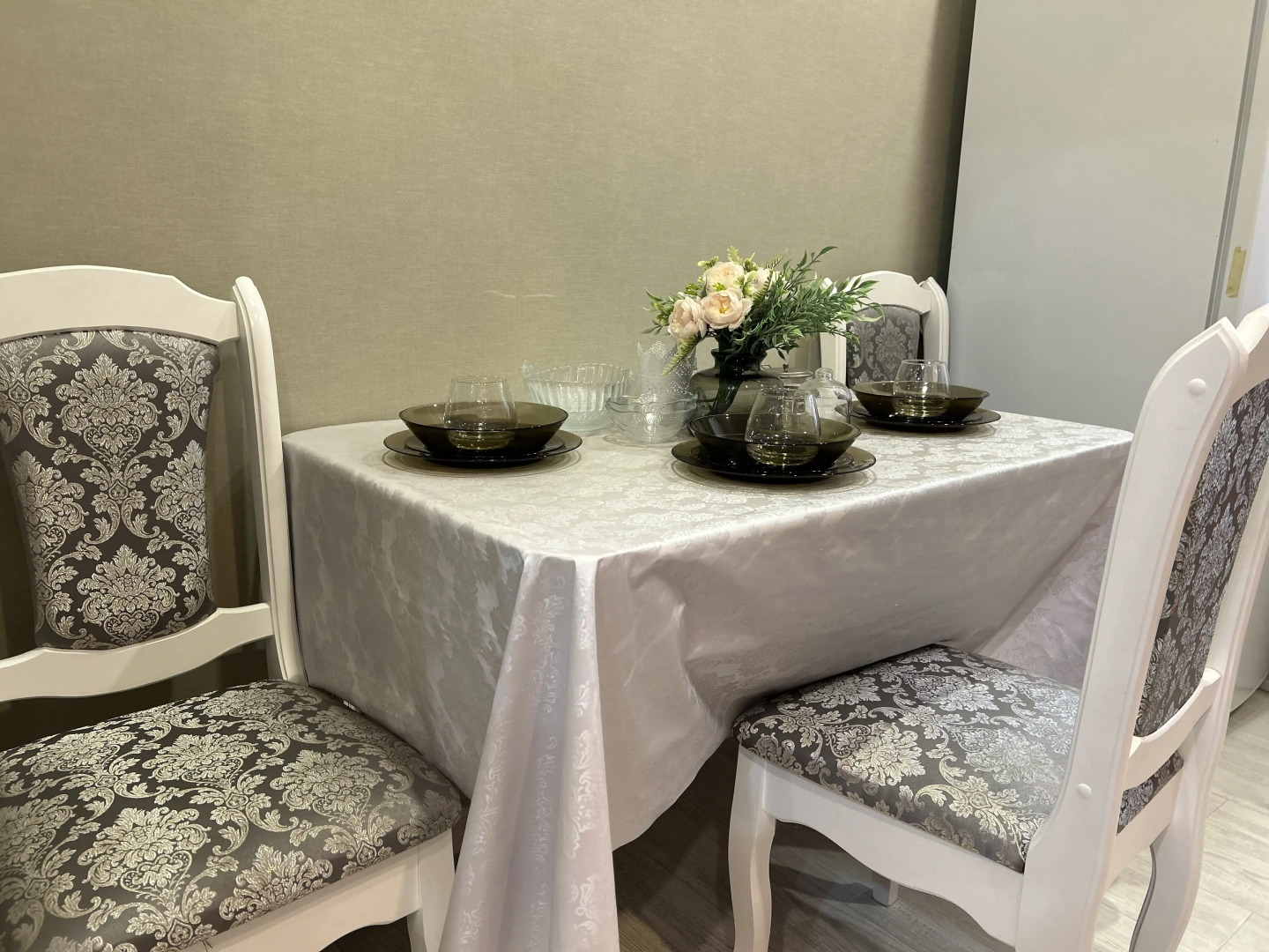 Апартаменты на улице Декабристов 87