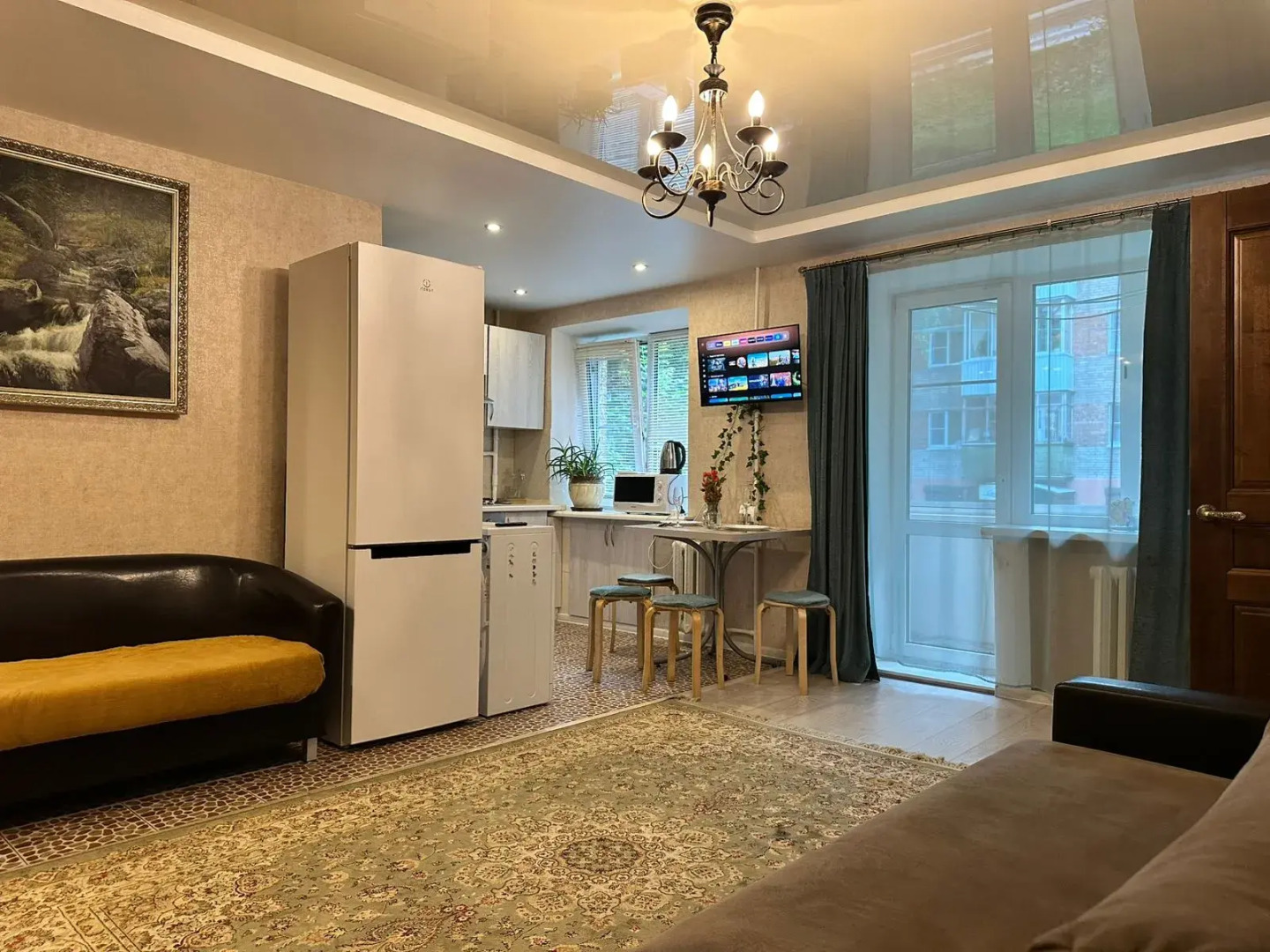 Квартира Уютная и комфортная квартира у площади Победы