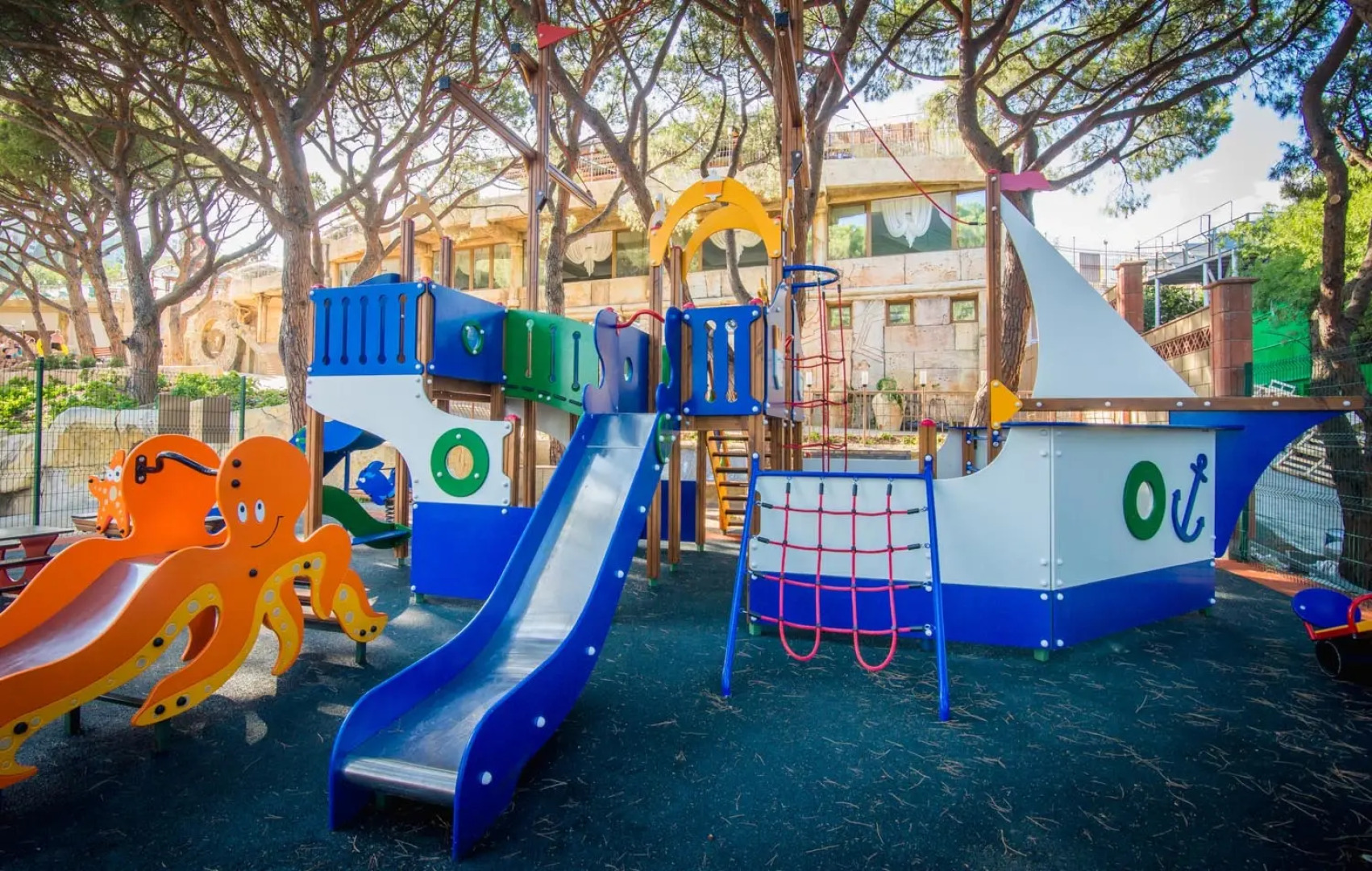 Гостиница Атлантида