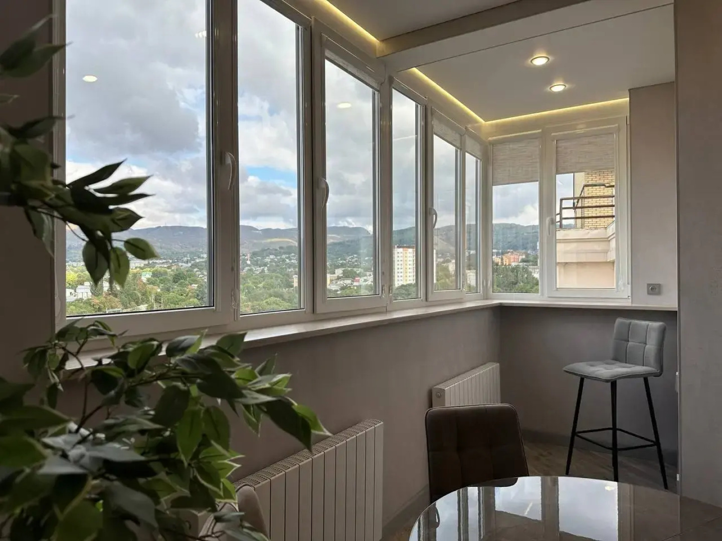 Квартира в ЖК Звезда с панорамным видом на горы