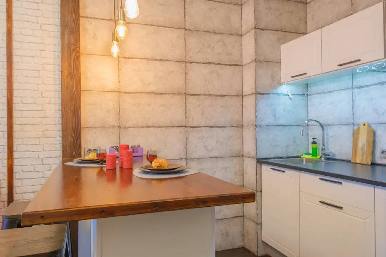 Апартаменты MyhomeYourhome на Образцовой